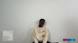 German hunter gets a 18yo boy from the park