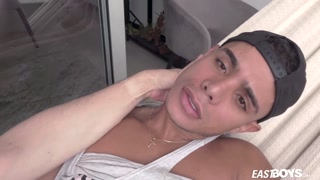 Muscle Latino dude with rough face and thick cock handjob