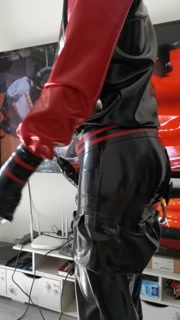 3 layer latex gimp fucked by dildo before going out