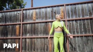 Papi – Realtor Michael Delray With JJ Knight’s Fiancee Distracted He Grab His Ass &amp; Caress His Cock