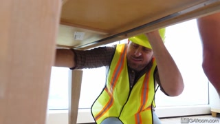 SHOWERBAIT Tech Guy Gets Ass Filled With Cock In The Shower