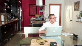 DylanLucas Twink Aroused by Older Hunk